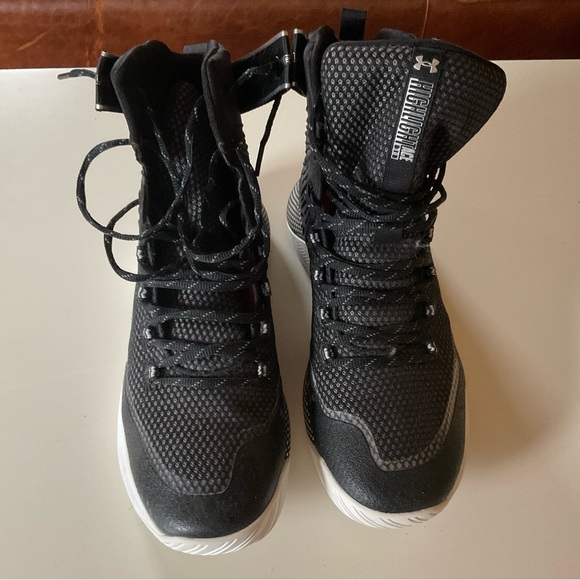 Under Armour HOVR Ace Women’s Volleyball Sneakers Size 10 Black - Picture 3 of 8